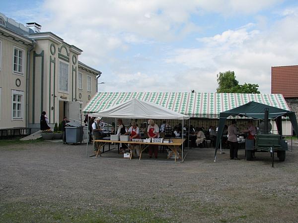 juhlat 11-15