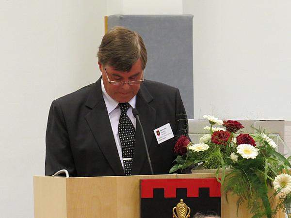 juhlat-14-40